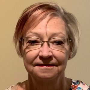 Meet your Posher, Joan